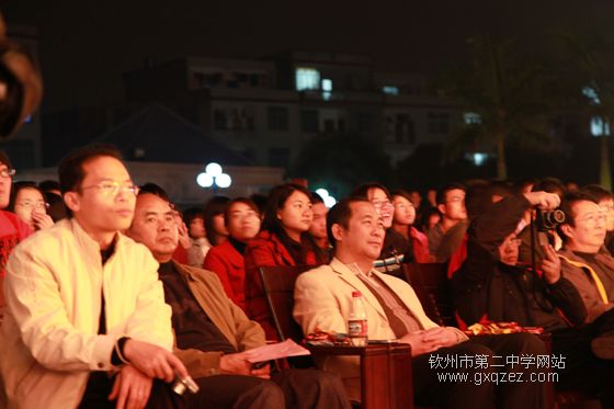 弦歌颂盛世:2010,新年晚会炫耀登场