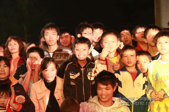 弦歌颂盛世:2010,新年晚会炫耀登场