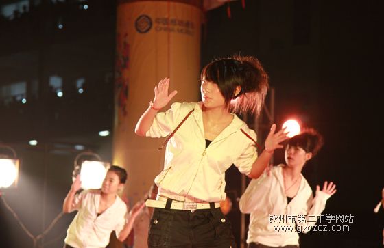 弦歌颂盛世:2010,新年晚会炫耀登场