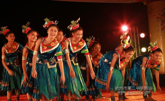 弦歌颂盛世:2010,新年晚会炫耀登场