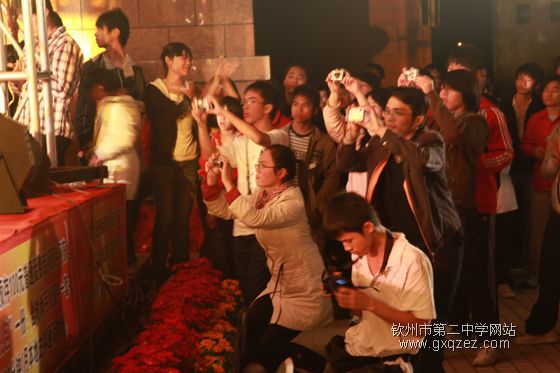 弦歌颂盛世:2010,新年晚会炫耀登场