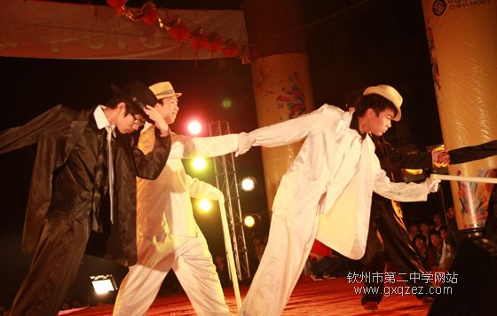 弦歌颂盛世:2010,新年晚会炫耀登场