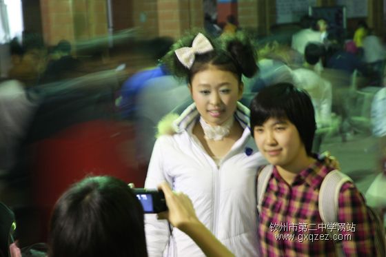 弦歌颂盛世:2010,新年晚会炫耀登场