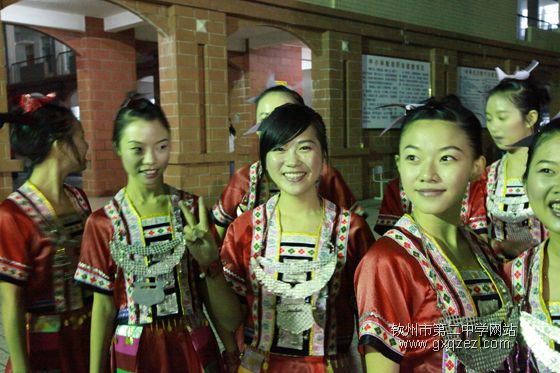 弦歌颂盛世:2010,新年晚会炫耀登场