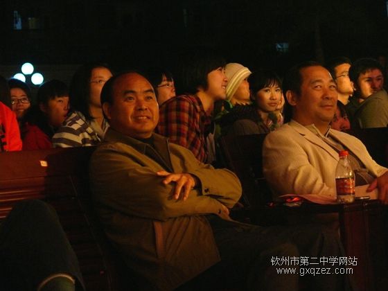 弦歌颂盛世:2010,新年晚会炫耀登场