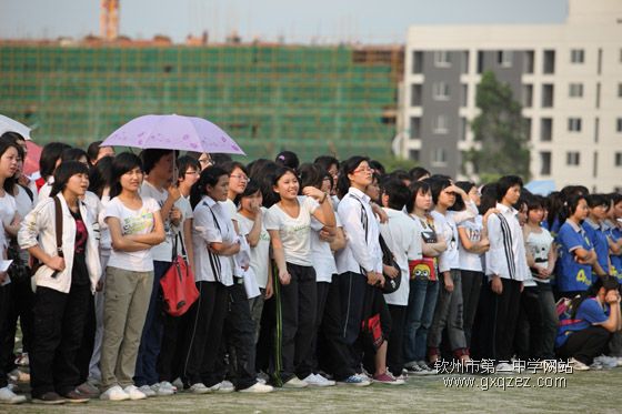 我校莘莘学子再掀“阳光体育运动”新高潮