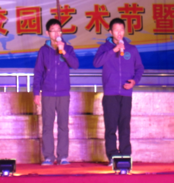 2012һʮŰμѧУĻʫнĿӰ