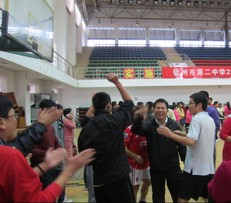 Уѧμӡ2012ְȤζ˶ᡱչʾѧƽ̣ˡķ