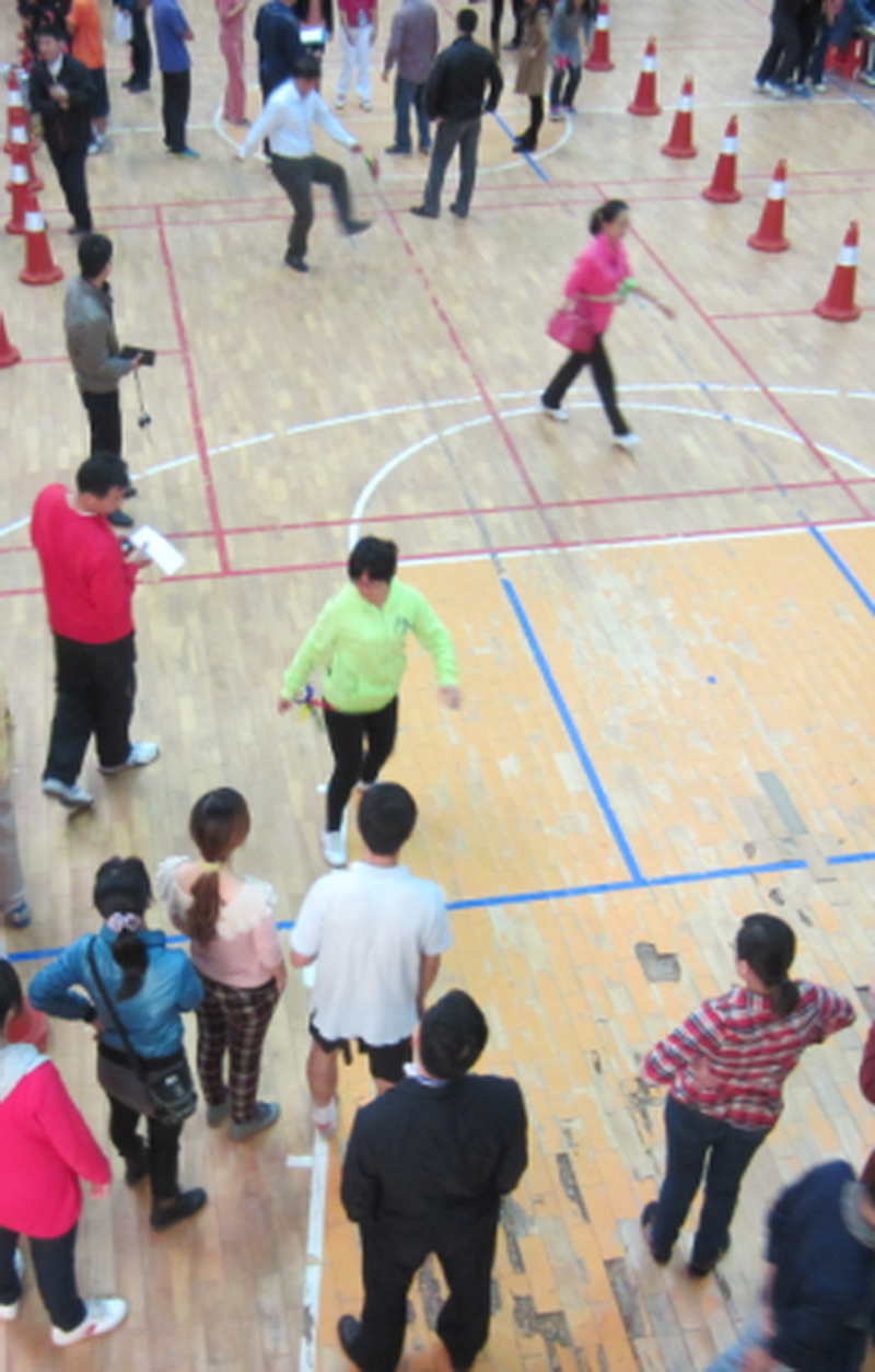 Уѧμӡ2012ְȤζ˶ᡱչʾѧƽ̣ˡķ