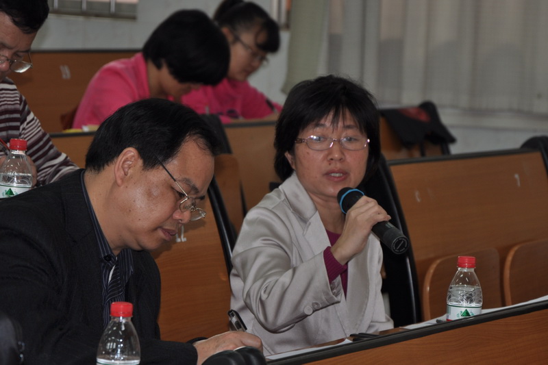 钦州市2013届高考备考研讨会在钦州市第二中学举行