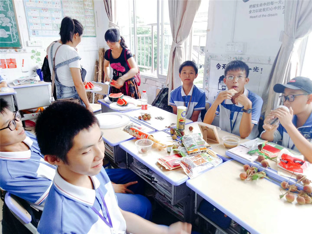 我们的六一,我们的初中部