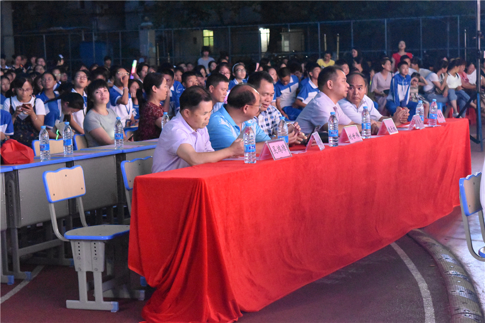 我们的六一,我们的初中部