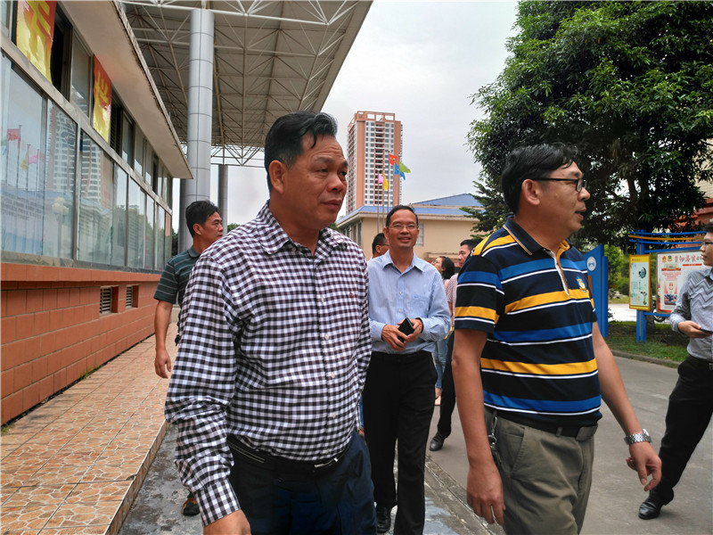 弘扬钦州人文精神 提振钦州文化自信 ——钦州市政协调研组到我校开展“深度挖掘和传承冯敏昌文化”专题调研活动