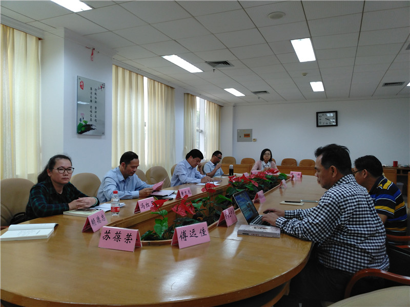 弘扬钦州人文精神 提振钦州文化自信 ——钦州市政协调研组到我校开展“深度挖掘和传承冯敏昌文化”专题调研活动