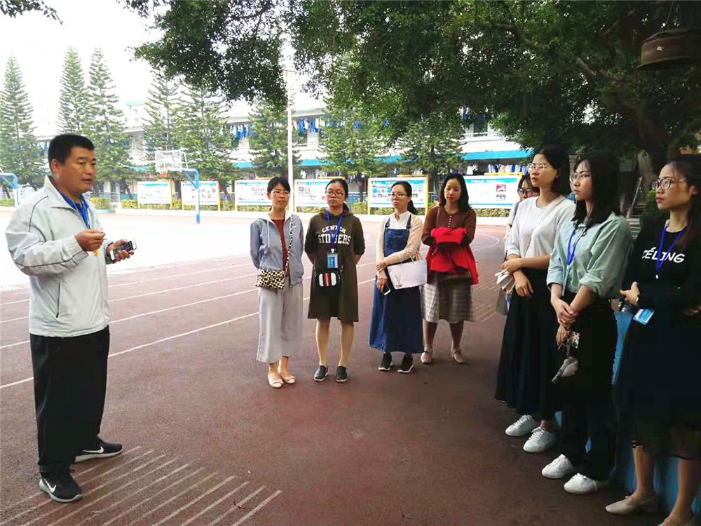 珍爱生命,防患于未“燃”——钦州二中初中部开展消防安全演练