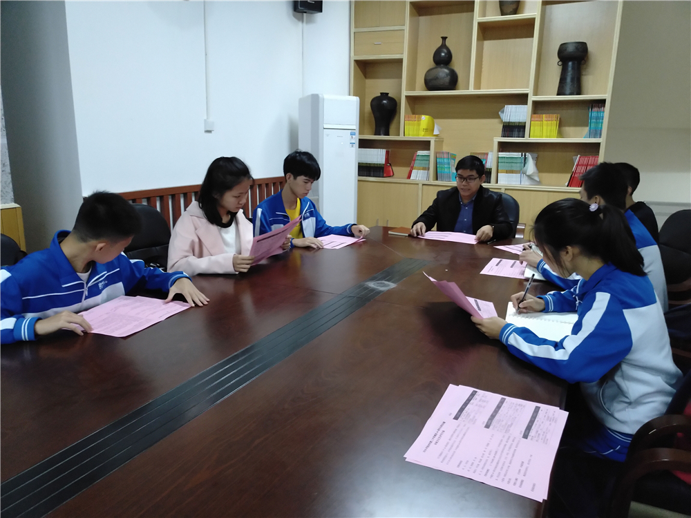 汇聚青春力量,与母校共写华章——钦州二中团委召开44周年校庆学生动员大会暨工作安排会