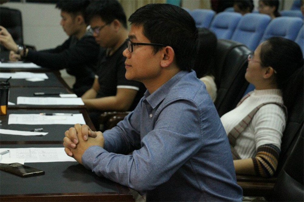 响穷醴泉之滨,声扬钦湾之浦——钦州二中举办第五届“二中好声音”复赛