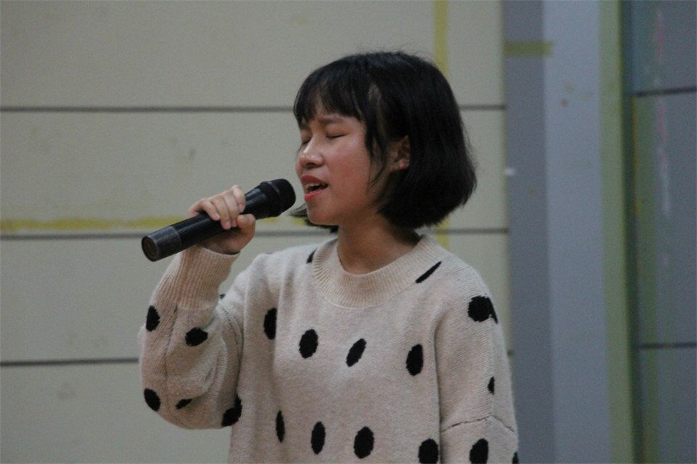 响穷醴泉之滨,声扬钦湾之浦——钦州二中举办第五届“二中好声音”复赛