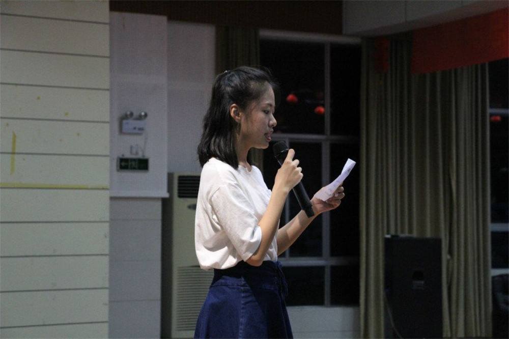 响穷醴泉之滨,声扬钦湾之浦——钦州二中举办第五届“二中好声音”复赛