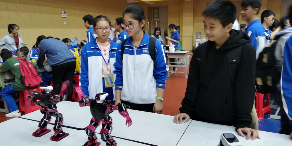 探寻科技之光,礼赞二中建校44年华诞——钦州二中第四届科学节