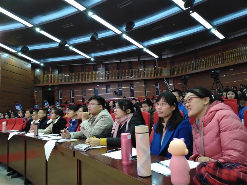 词宴百帆竞技,诗香千古流芳——钦州二中举办第二届冯敏昌诗词诵读大赛暨中华经典诵读大赛