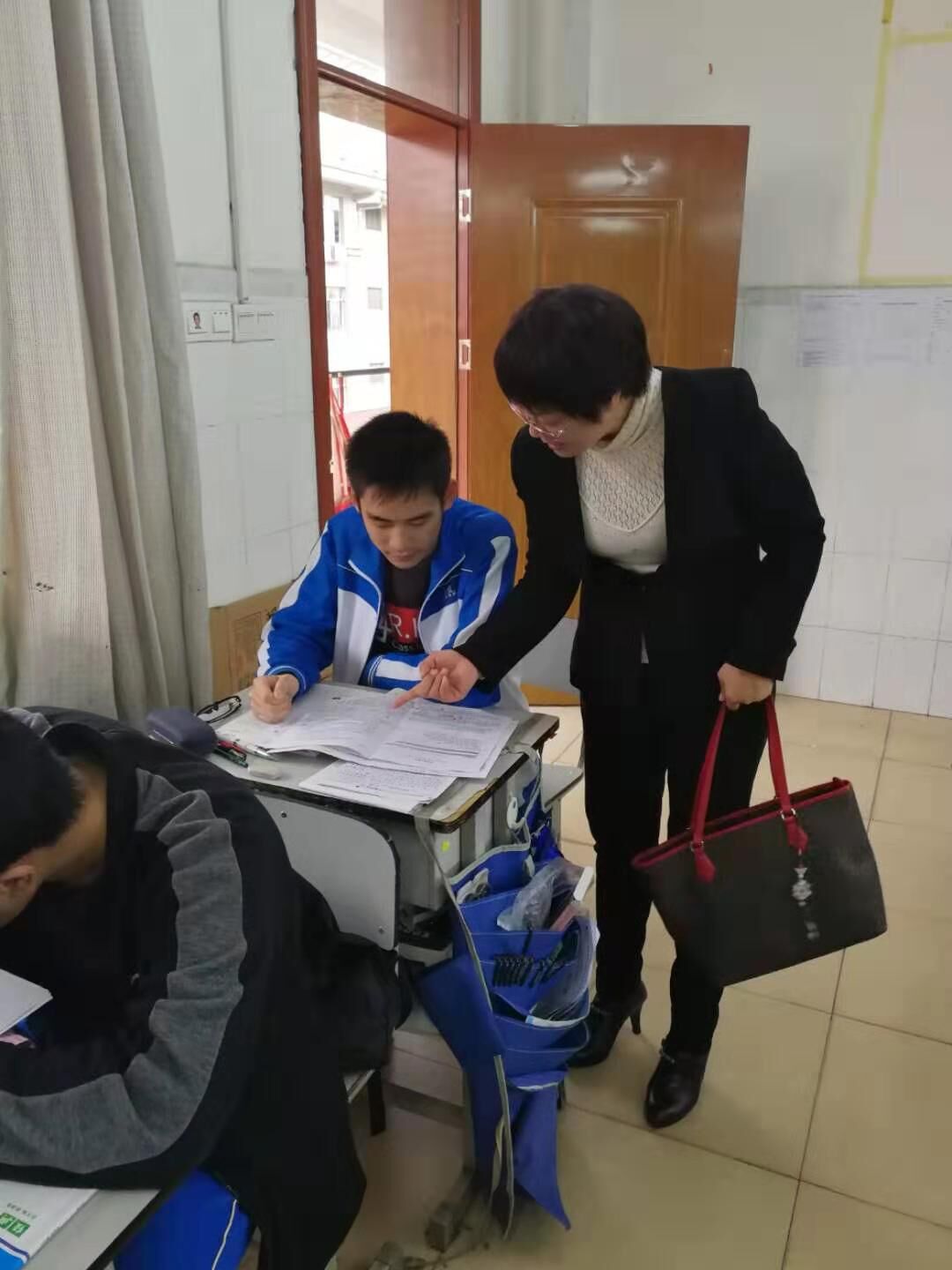 ־ɳǣ2019߿            н̿쵼ͽԱݰУָ