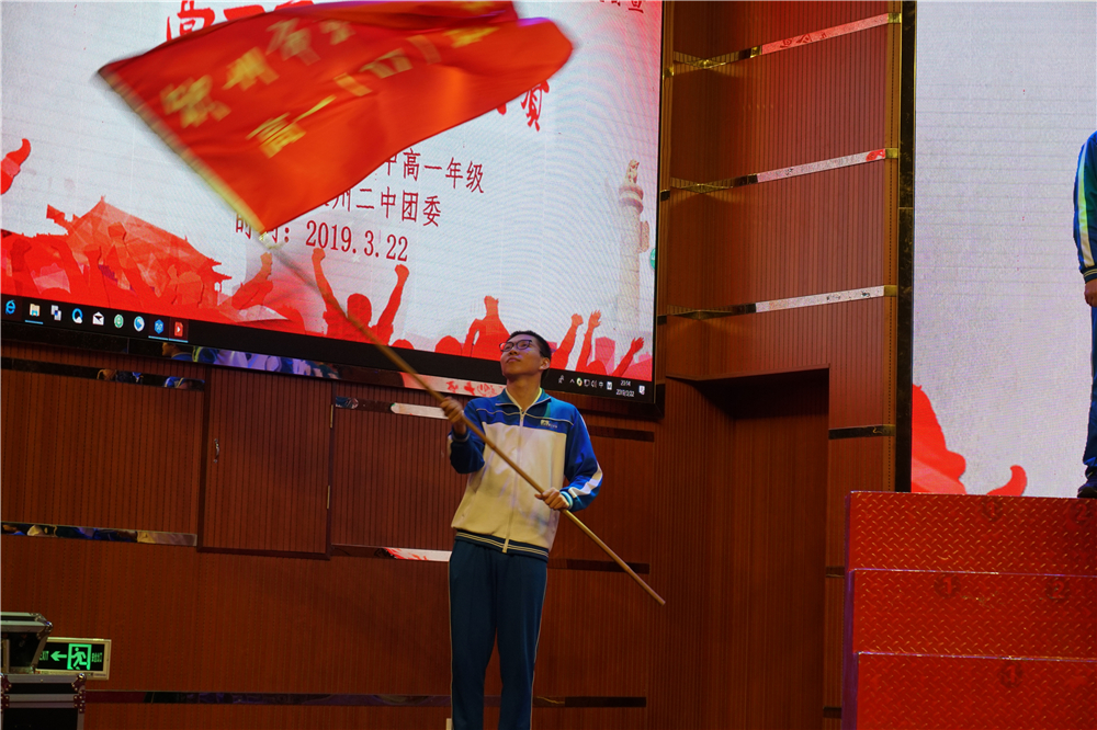 ʱɣ۰༶ݵڶѧɹٰ조ġ˶100߸һ꼶