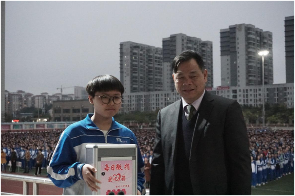 弘扬雷锋精神,投身志愿服务——2019年钦州二中教育集团开展“新青年·学雷锋”系列志愿服务活动纪实