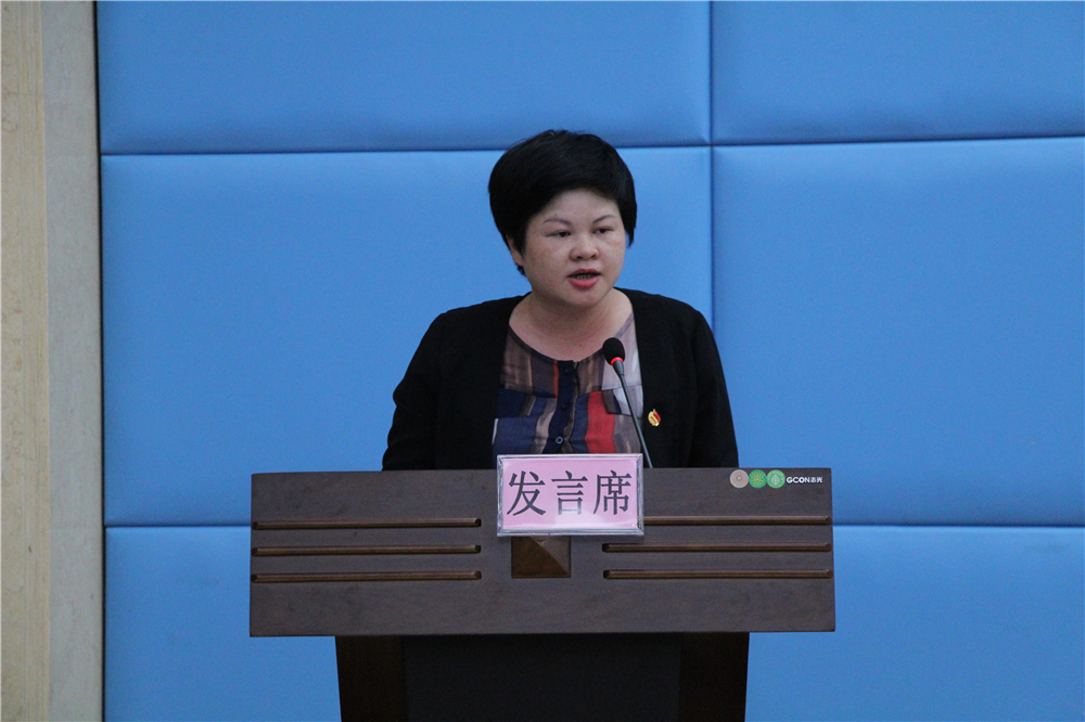 青春心向党,建功新时代——钦州二中教育集团团员参加钦州市直教育系统纪念五四运动100周年主题团日教育活动暨入团仪式