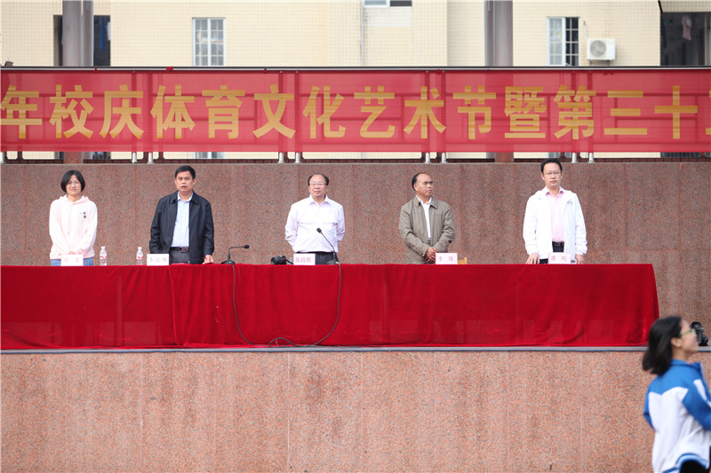 ݶн¡ؾ45УĻߵ33ﾶ˶