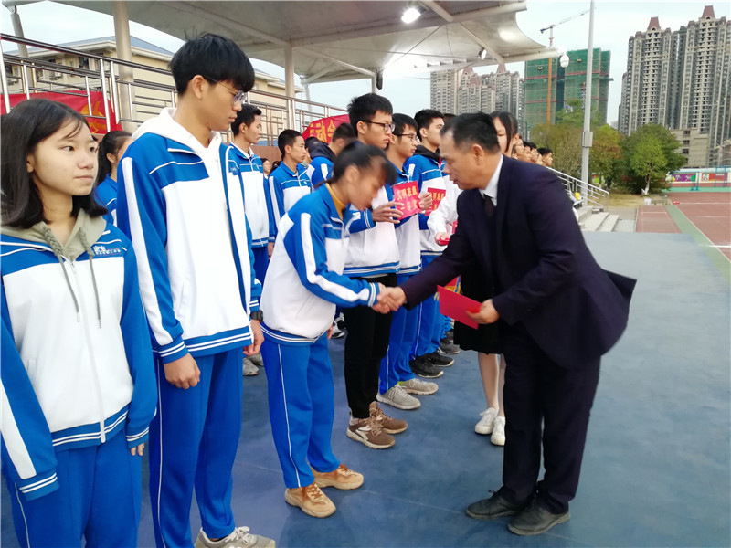 У༶УΪá༶ƺŵİ༶ʽ