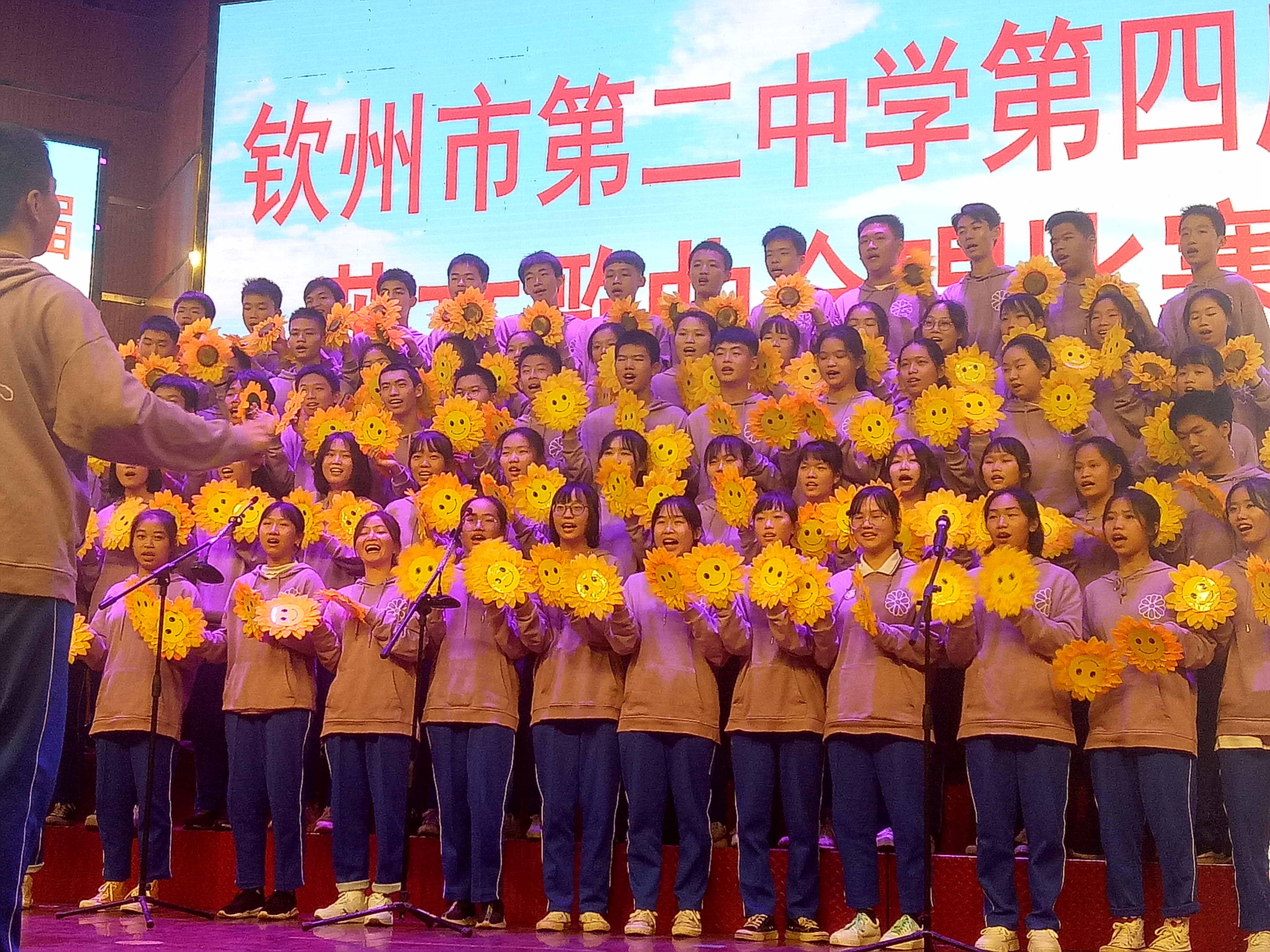 ഺƺɫ绨------ݶиһӢĺϳ