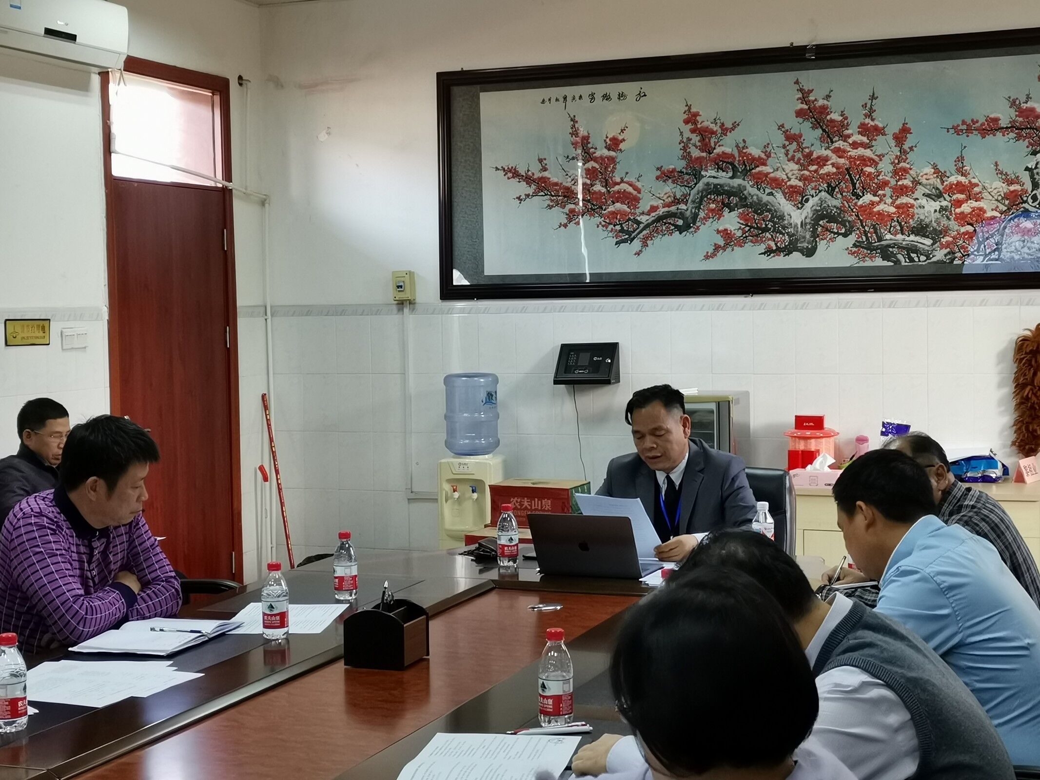 钦州市第二中学助教助学协会第一届会员大会第三次会议 会议简报