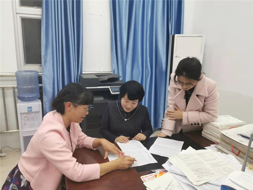 钦州市第二中学2019年教职工代表大会圆满落幕