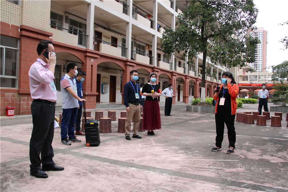 “演练即实战”------钦州市第二中学举行新冠肺炎疫情防控应急演练活动