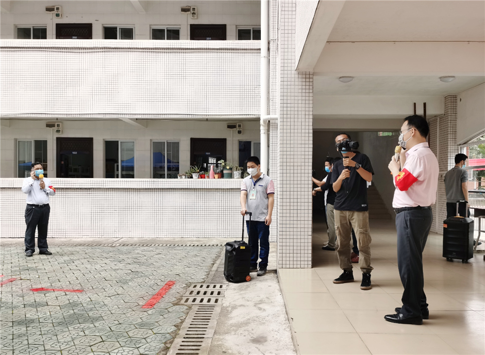 “演练即实战”------钦州市第二中学举行新冠肺炎疫情防控应急演练活动