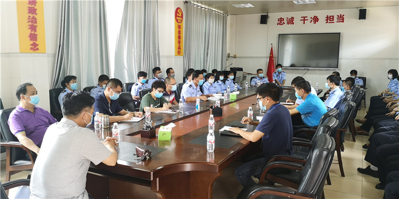 钦州二中召开安全工作会议,扎实做好安全稳定工作