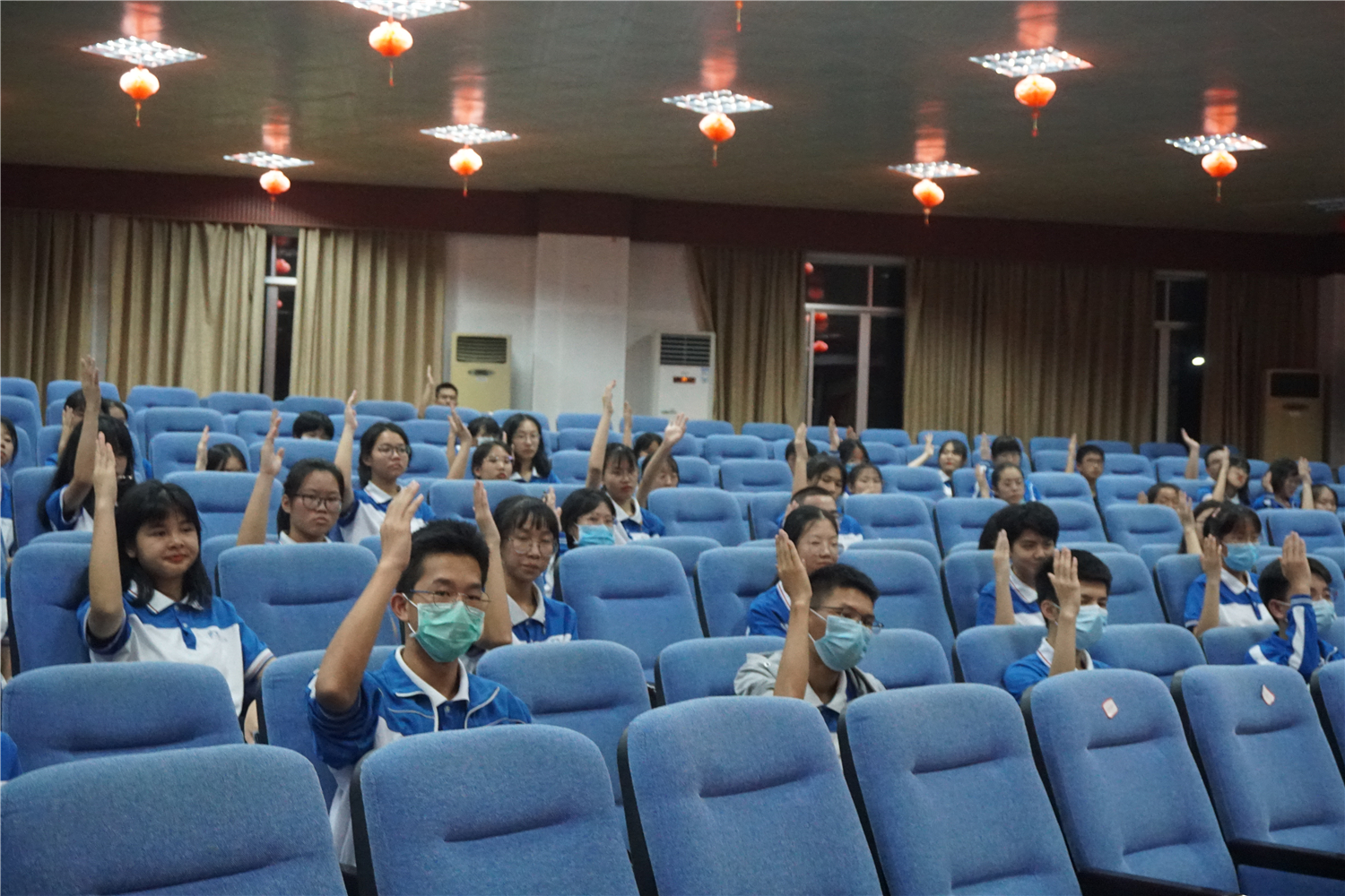 共青团钦州市第二中学委员会隆重召开第六次团员代表大会