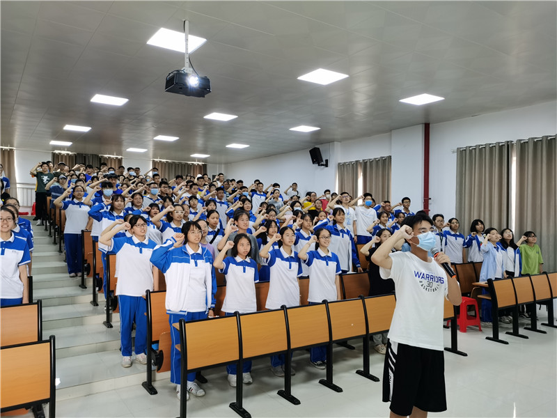 汇聚青年之力量,服务青春之高考 ----钦州二中青年志愿者协会服务2020高考系列活动纪实