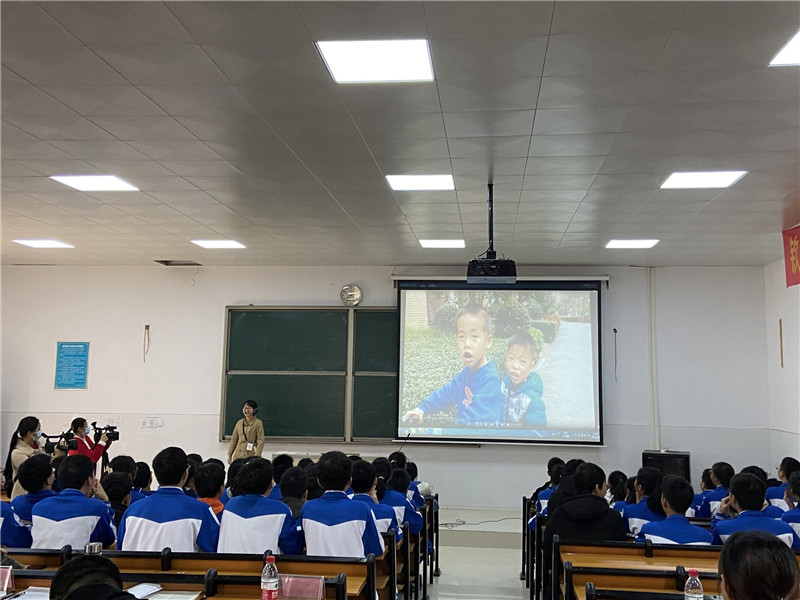 微光致远 直挂云帆——钦州二中第四届班主任节圆满落幕