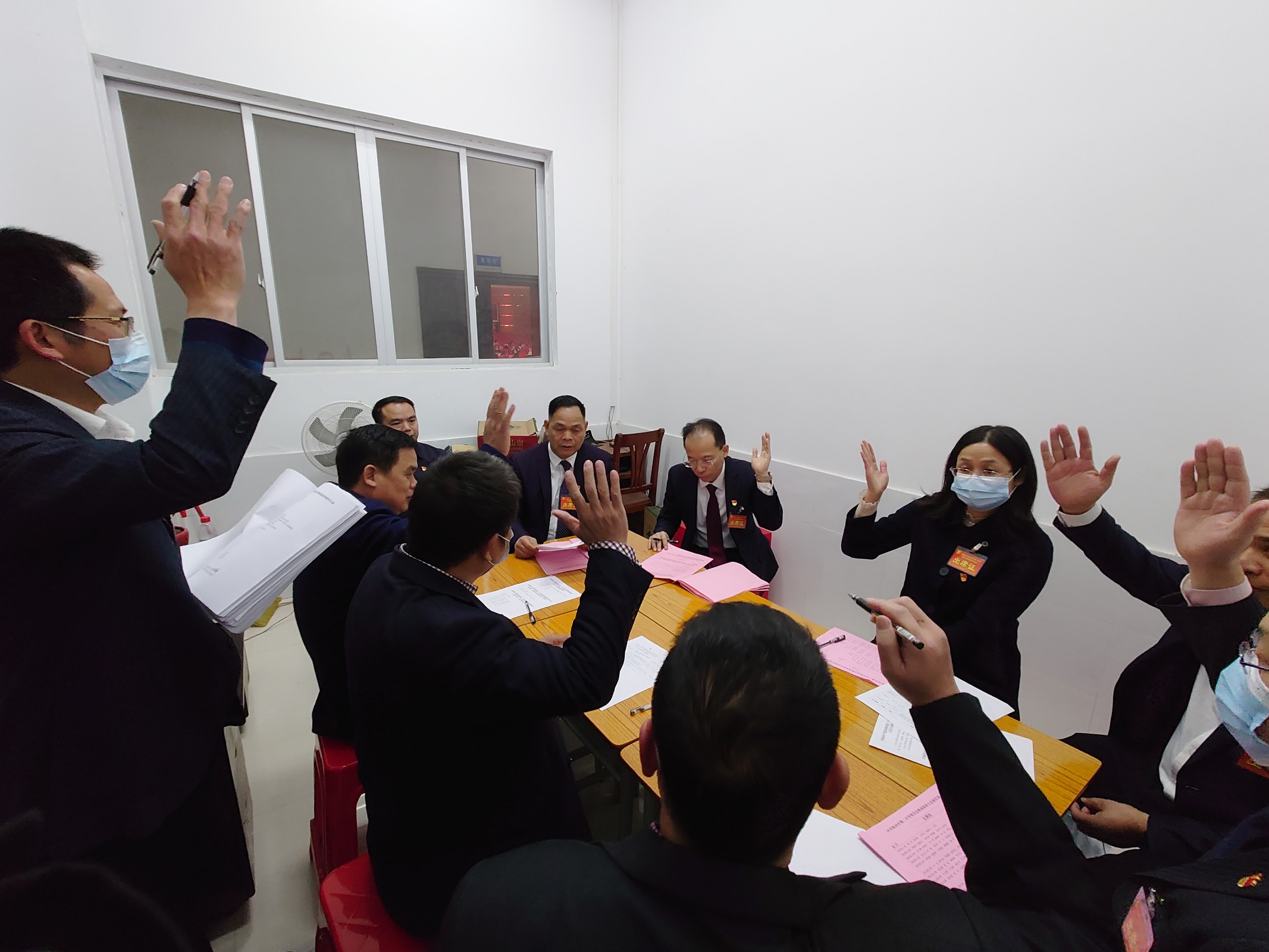 继往开来 同心戮力 推动钦州市第二中学教育集团新发展 ——中共钦州市第二中学委员会换届选举大会胜利召开