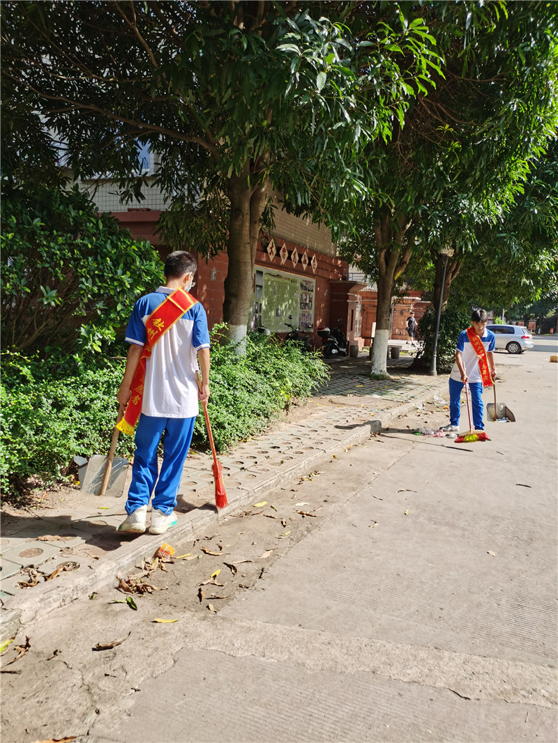 钦州市第二中学青年志愿者协会服务2021年高考系列活动总结