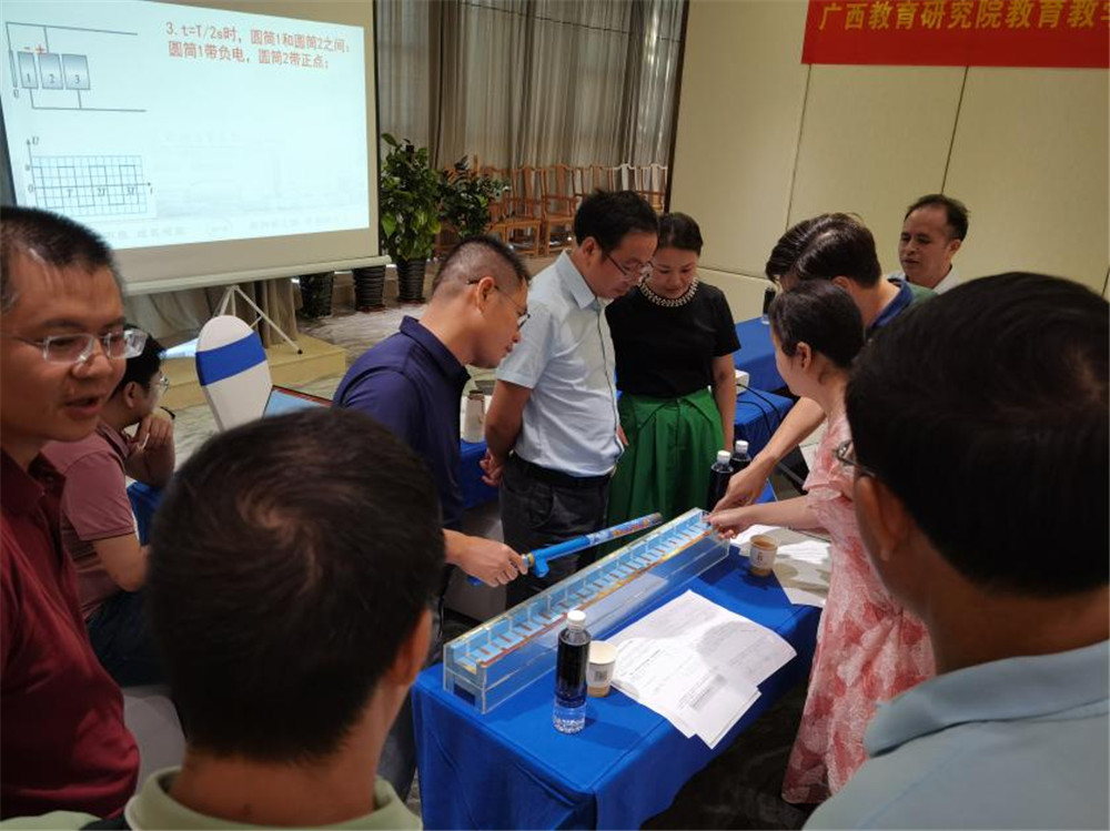 ½ʮƮ ŷؼʦɫ¡ͽ