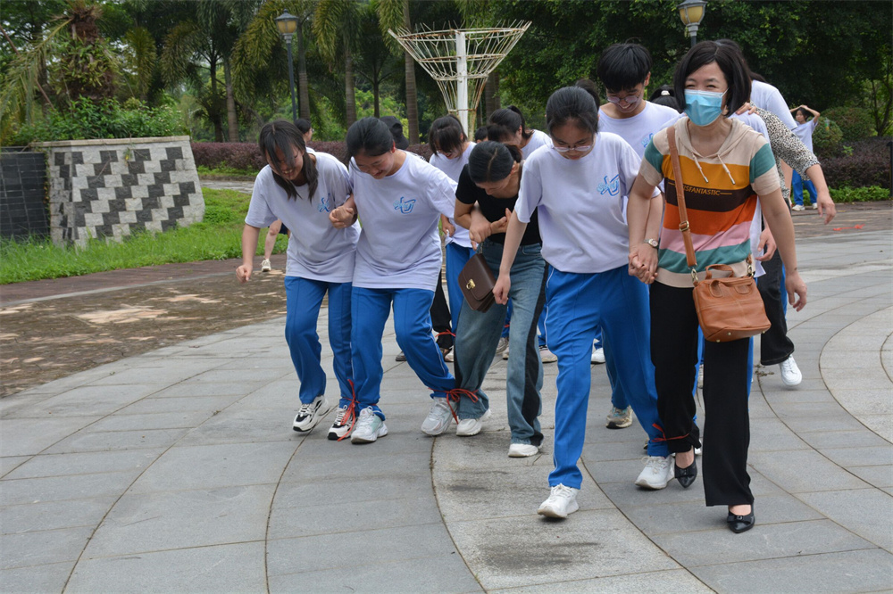 εжԲ------еڶѧ202318ʽԶ