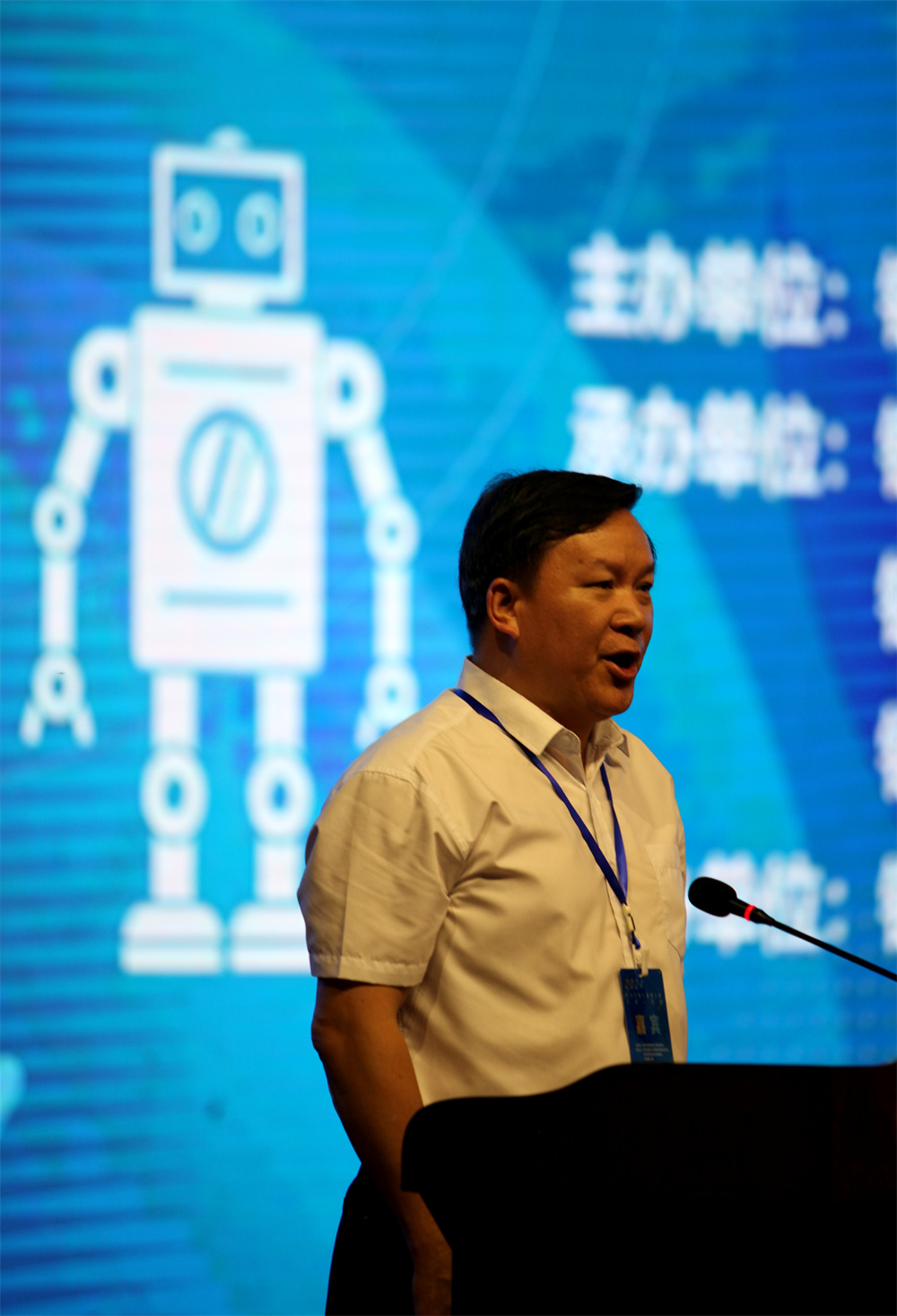 冠军!冠军!冠军!——我校荣获钦州市第九届机器人竞赛三项冠军