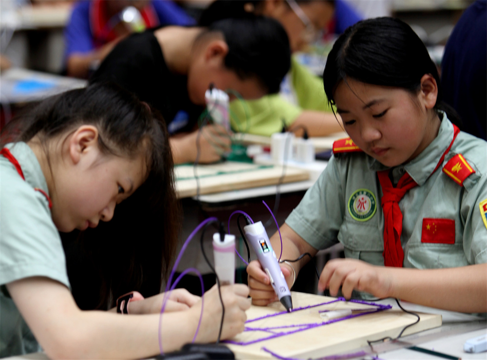 冠军!冠军!冠军!——我校荣获钦州市第九届机器人竞赛三项冠军