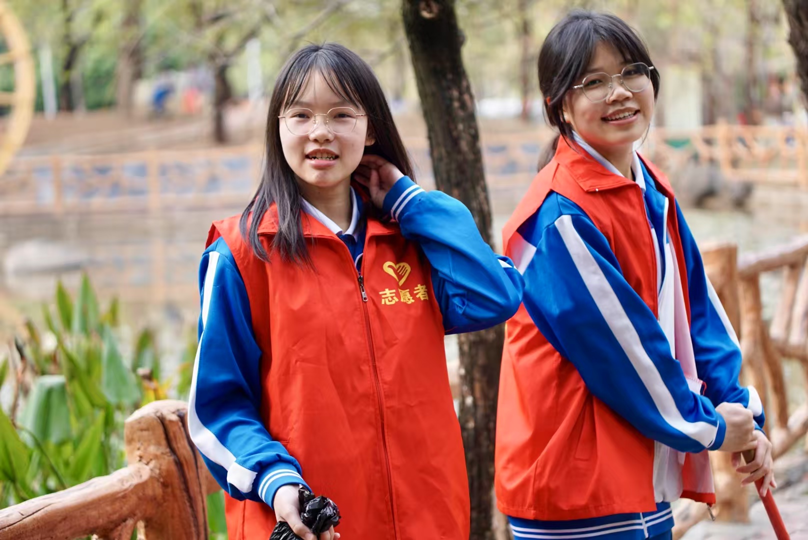 雷锋精神耀二中,志愿服务暖人心——钦州市第二中学2025年“学雷锋月”系列志愿服务活动